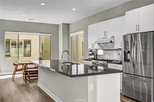 18 Ebb Tide, Newport Beach, CA 92663 - Photo 10