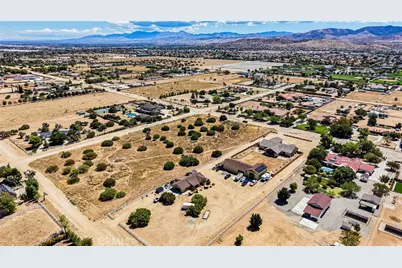 2701 W O-8 Avenue, Palmdale, CA 93551 - Photo 14