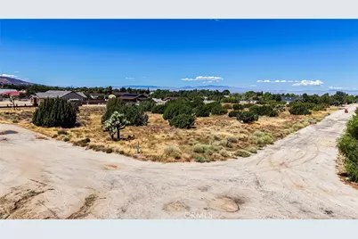 2701 W O-8 Avenue, Palmdale, CA 93551 - Photo 26