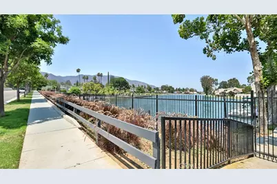 1078 Border, Corona, CA 92882 - Photo 16