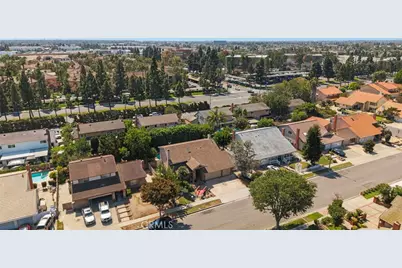 11302 Pennell Circle, Fountain Valley, CA 92708 - Photo 46