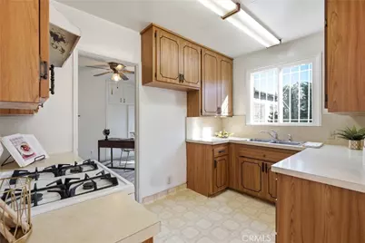 4264 Sanborn Avenue, Lynwood, CA 90262 - Photo 16