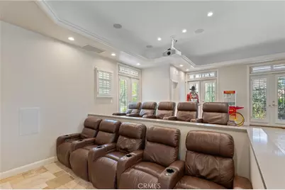 5081 E Copa De Oro Drive, Anaheim, CA 92807 - Photo 14