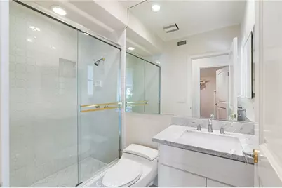 5081 E Copa De Oro Drive, Anaheim, CA 92807 - Photo 40