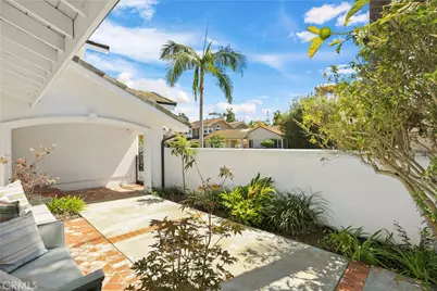 31 Silver Crescent, Irvine, CA 92603 - Photo 4