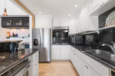 2326 Vista Hogar, Newport Beach, CA 92660 - Photo 10