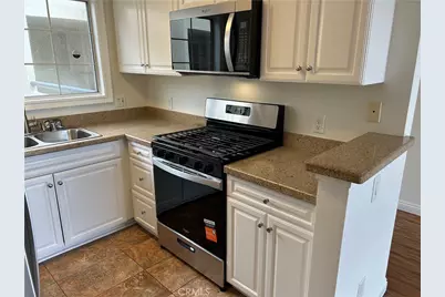 21520 Burbank #303, Woodland Hills, CA 91367 - Photo 6