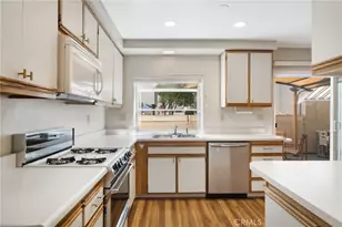 26357 W Grove Cir, Lake Forest, CA 92630 - Photo 10