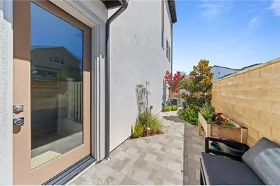 427 Flycatcher, Irvine, CA 92618 - Photo 40