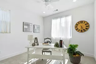 142 Allusion, Irvine, CA 92618 - Photo 20