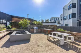 142 Allusion, Irvine, CA 92618 - Photo 44