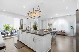 142 Allusion, Irvine, CA 92618 - Photo 6
