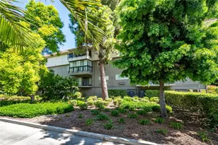 2393 Via Mariposa W, Laguna Woods, CA 92637 - Photo 32