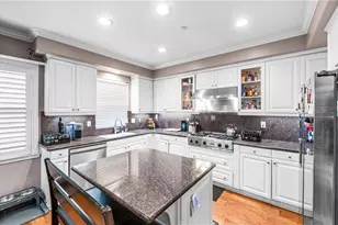 6227 Pacific Pointe, Huntington Beach, CA 92648 - Photo 20