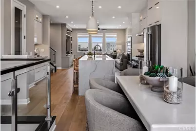 105 Sawtelle, Irvine, CA 92618 - Photo 4