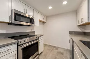 20702 El Toro, Lake Forest, CA 92630 - Photo 6