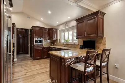 10066 Sideview Drive, Downey, CA 90240 - Photo 12