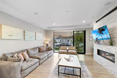 506 Clubhouse Avenue, Newport Beach, CA 92663 - Photo 6