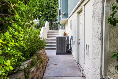 936 Hollow Brook, Costa Mesa, CA 92626 - Photo 4