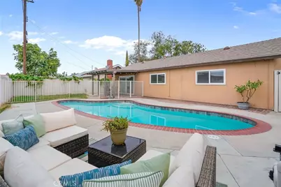 7321 Colombia Drive, Buena Park, CA 90620 - Photo 6