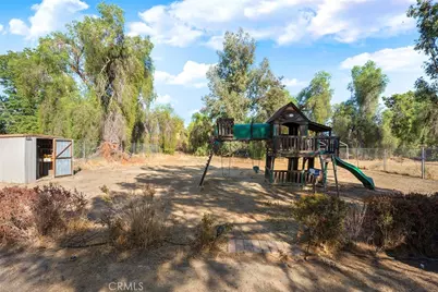 25940 Dartmouth, Hemet, CA 92544 - Photo 40