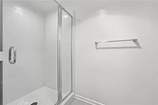 250 N First Street, Burbank, CA 91502 - Photo 20