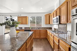 33629 Pebble Brook Cir, Temecula, CA 92592 - Photo 12