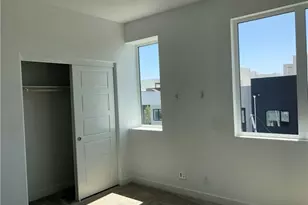 311 Lodestar, Tustin, CA 92782 - Photo 12