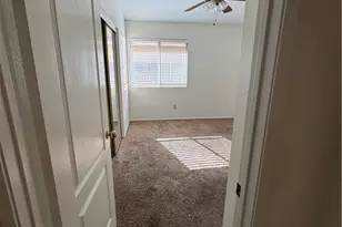 1087 Serena, San Jacinto, CA 92583 - Photo 12