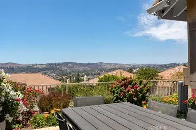 27589 Paseo Segovia, San Juan Capistrano, CA 92675 - Photo 30