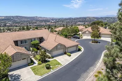 27589 Paseo Segovia, San Juan Capistrano, CA 92675 - Photo 32