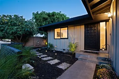 6972 Laurelhurst, Huntington Beach, CA 92647 - Photo 2