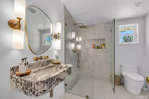 268 E Bay, Costa Mesa, CA 92627 - Photo 12