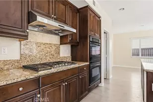 29535 Hyperion, Murrieta, CA 92563 - Photo 16