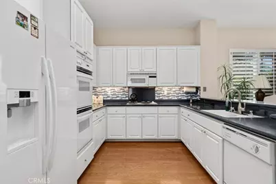 21411 Tarraco, Mission Viejo, CA 92692 - Photo 12