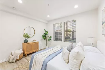 2105 Watermarke, Irvine, CA 92612 - Photo 24