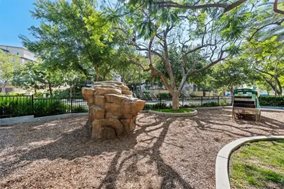 2522 Nolita, Irvine, CA 92612 - Photo 4