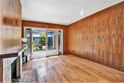 915 W Bay Avenue, Newport Beach, CA 92661 - Photo 28