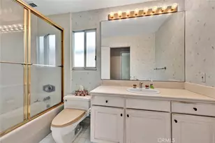 915 W Bay Ave, Newport Beach, CA 92661 - Photo 46