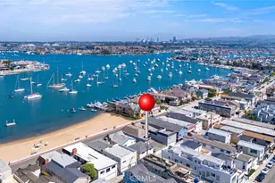 915 W Bay Ave, Newport Beach, CA 92661 - Photo 2