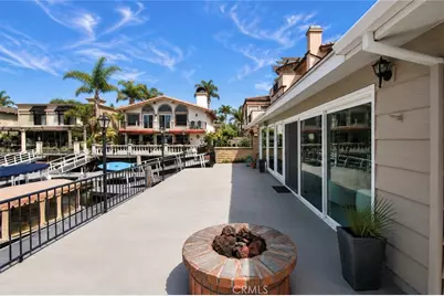 4061 Figaro, Huntington Beach, CA 92649 - Photo 2