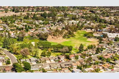 23992 Via La Coruna, Mission Viejo, CA 92691 - Photo 52
