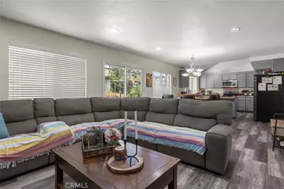 1176 W Buxton, Rialto, CA 92377 - Photo 8