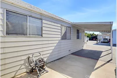 2060 Newport Boulevard #21, Costa Mesa, CA 92627 - Photo 4