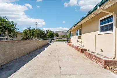 5047 Golden, Riverside, CA 92505 - Photo 26