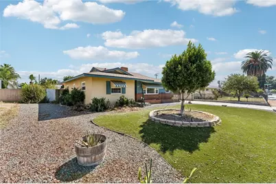 5047 Golden, Riverside, CA 92505 - Photo 2