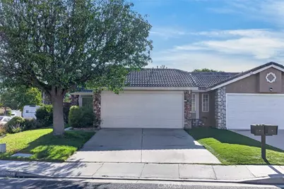 8433 E Saratoga, Anaheim, CA 92808 - Photo 2