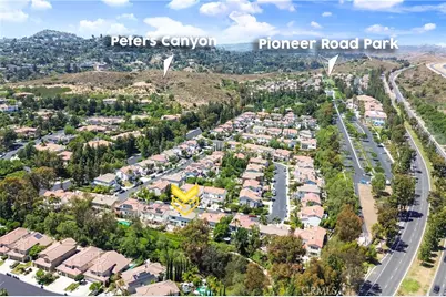 2588 Thorman, Tustin, CA 92782 - Photo 44