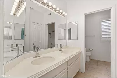 2588 Thorman, Tustin, CA 92782 - Photo 22