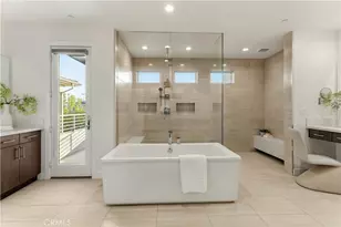 61 Iluna, Irvine, CA 92618 - Photo 16